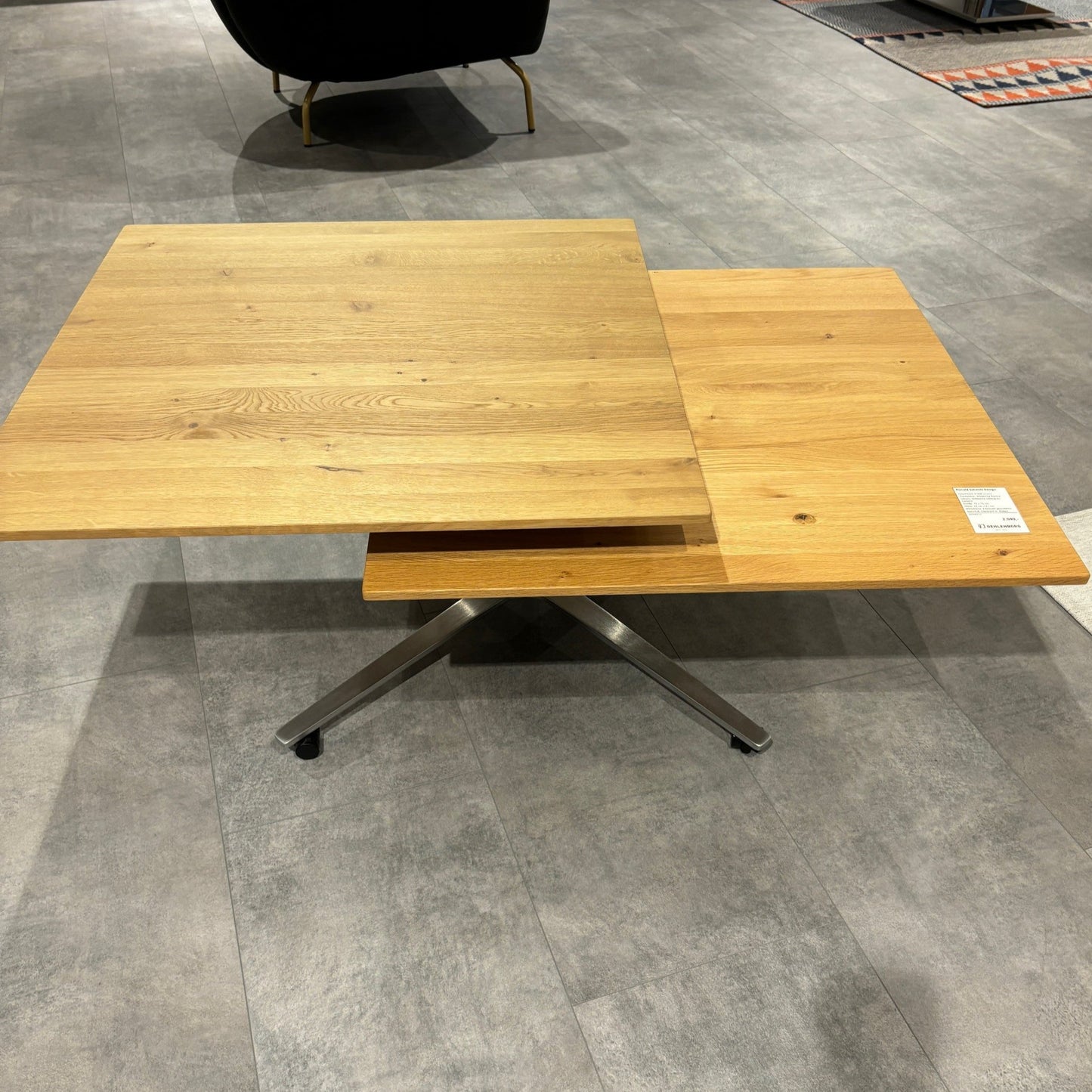 Gehlenborg quadratischer Couchtisch mit Holzplatte und Metallfuß