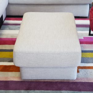 Gehlenborg heller Hocker mit Staufach und Rollen